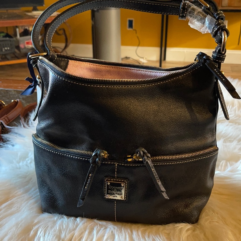 Dooney & Bourke